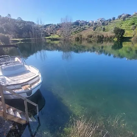 בית נופש A Carpinteira House *